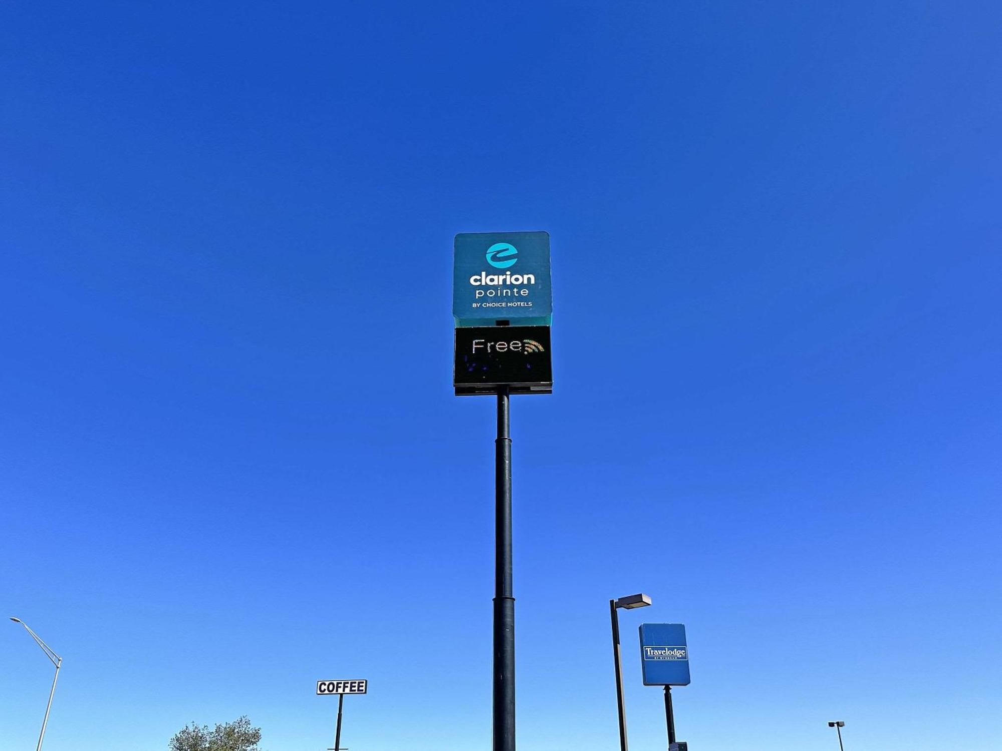 Clarion Pointe Winslow I-40 Exterior foto